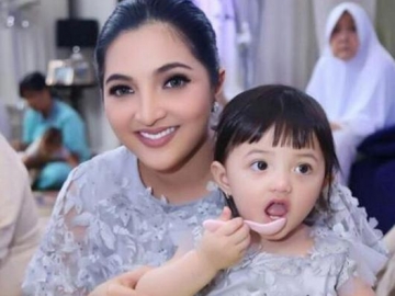 Pakai Bikini, Putri Ashanty Bikin Netter Gemas