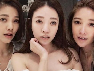 Ibu 63 Tahun dengan Para Putrinya Ini Membuat Dunia Tercengang karena Tampak Awet Muda