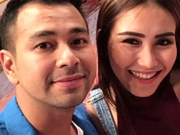 Sama-Sama Liburan, Ayu Ting Ting 'Kepo' Aktivitas Raffi Ahmad