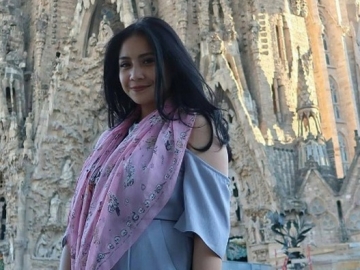 Foto Sedang Tidur Tersebar, Bulu Mata 'Cetar' Nagita Slavina Bikin Gagal Fokus