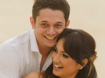 FOTO : Rayakan Ulang Tahun ke 30, Andrew Andika Dapat Kejutan Manis dari Istri