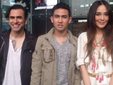 Lihat Putranya Babak Belur Dikeroyok, Istri Jeremy Thomas Murka