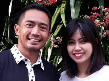 Ngaku Masih Sayang dan Berikan Ucapan Ultah kepada Istri, Yama Carlos Batal Cerai?
