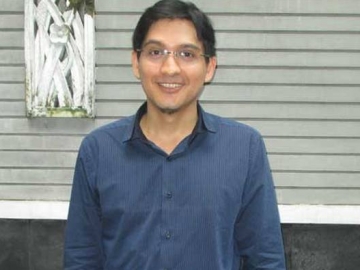 Usai Gugat Cerai Tiara Dewi, Lucky Hakim Mendadak Beli Mobil Harga Miliaran Ini?