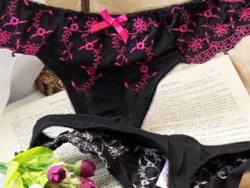 5 Kesalahan Pemakaian Celana Dalam yang Biasa Dilakukan Wanita