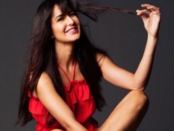 Rayakan Ultah Bareng Adik, Begini Wajah Katrina Kaif Tanpa Makeup 