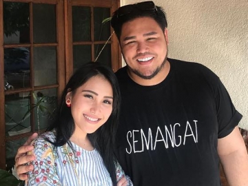 Ayu Ting Ting Dituduh Plagiat Nagita Slavina Lagi, Ivan Gunawan Setuju?
