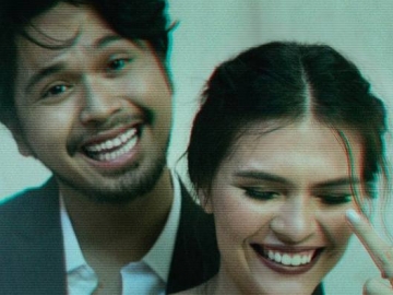 FOTO : Pemotretan Prewedding Petra Sihombing & Firrina, Kece dengan Sneakers