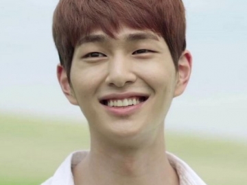 Putuskan Hengkang dari 'Age of Youth 2', Onew SHINee Buat Fans Bangga