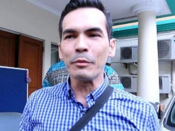 Kunci Kolom Komentar, Atalarik Syah Balik Sindir Tudingan Biseksual