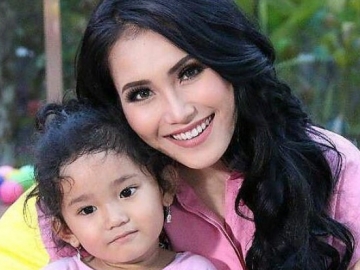 Lakukan Hal Ini, Ayu Ting Ting Serius Bakal Orbitkan Bilqis Jadi Artis?