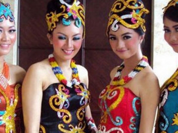 Wanita Indonesia Dikagumi Mancanegara karena 4 Hal Ini