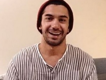 Perankan Chairil Anwar, Reza Rahadian Siapkan Mental 