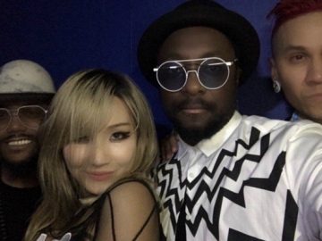 will.i.am & CL Pamer Keakraban Usai Perform Bareng di 'Summer Sonic 2017'