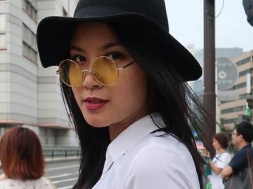 FOTO : Hamil 7 Bulan, Zivanna Letisha Tetap Ramping dan Aktif Bekerja