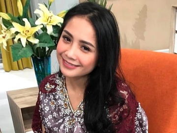 Ubah Gaya Rambut, Fans Sebut Gigi Mirip Boneka