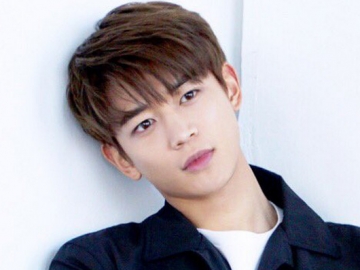 Mulai Culun Hingga Kece, Begini Perubahan Minho SHINee di Teaser 'Somehow 18'