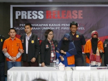 Ditanya Perasaan Pakai Uang Jemaah untuk Hidup Mewah, Bos First Travel Tertunduk