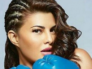 5 Artis Bollywood Ini Pernah Nekat Posting Foto Bugil di Instagram