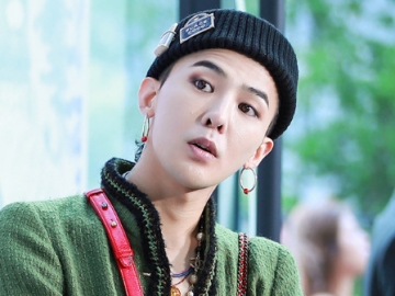 Jelang Konser Solo di Jakarta, G-Dragon Sapa Fans Dengan Gaya Super Swag