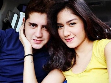 Kompak Hapus Foto Instagram, Ochi Rosdiana dan Cemal Faruk 'Anak Langit' Putus Cinta