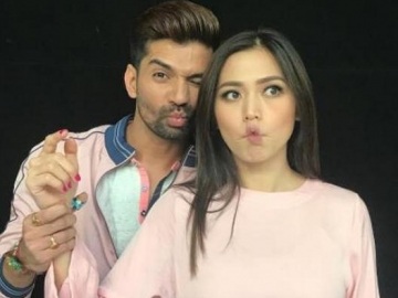 Liburan, Vishal Singh Berani Lakukan Ini Pada Jessica Iskandar