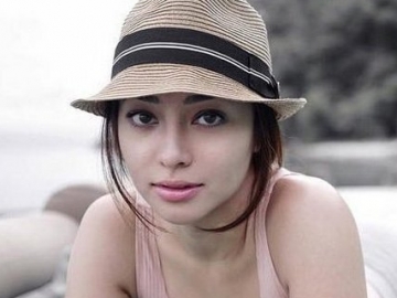 Unggah Foto Pakai Bikini, Netizen Puji Keseksian Nikita Willy