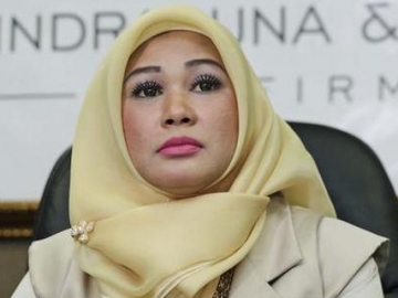 Ingin Buktikan Anaknya Darah Daging Vicky Prasetyo, Vivie Tantang Tes DNA