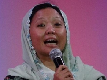 Heboh Putri Gus Dur Diejek 'Anak Si Buta', Tanggapannya Bikin Kagum