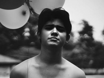 Main di 'Jodoh yang Tertukar', Aliando Mencoba Lepas Image 'Ganteng Ganteng Serigala'