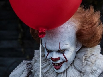 5 Fakta Mencengangkan Film 'It', Bill Skarsgard Pemeran Badut Pennywise Bahkan Alami Mimpi Buruk!