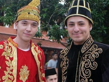 Masuk Sepuluh Besar Rating TV, Alur Cerita 'Anak Langit' Dinilai Makin Tak Jelas