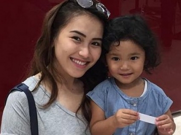 Gara-Gara Cara Duduk Bilqis Ini, Ayu Ting Ting Diperingatkan Netter