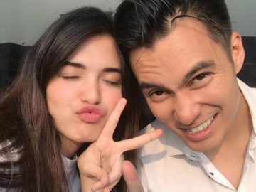 FOTO: Dikenalkan Keluarga, Begini Potret Manis Hubungan Baim Wong & Vebby Palwinta