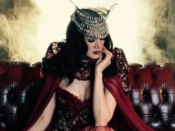 Dikira Adakan Resepsi Pernikahan, Ternyata Mulan Jameela Pakai Kebaya Cantik Untuk Acara Ini