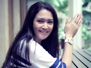Kenang Grup 'Ratu', Maia Estianty Kangen Mulan Jameela?