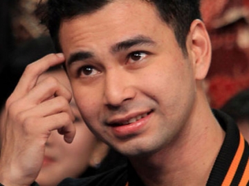 Raffi Ahmad Foto Bareng Minho, Netizen Singgung Postingan Ayu Ting Ting