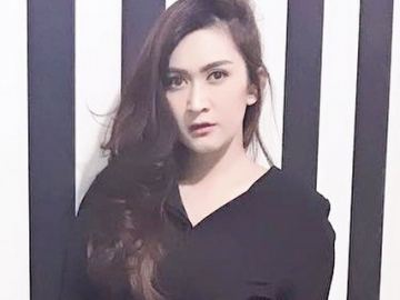 Anggap Sok Tahu Kehidupan Pribadinya, Nafa Urbach Semprot Netter di IG