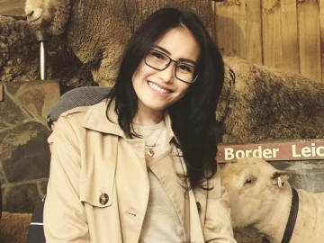 Harga Tas Ayu Ting Ting Nyaris Rp 40 Juta, Netter Syok Berat