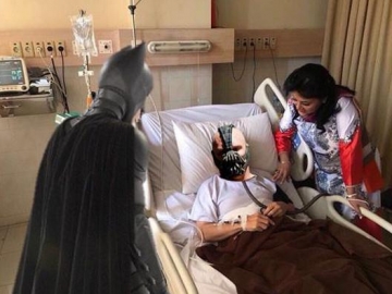 Foto Setya Novanto di RS Tuai Sorotan, Netter Ramai Buat Meme-Meme Kocak