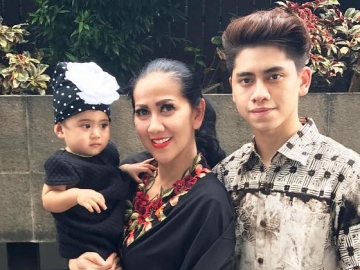 Kecelakan Sampai Mobil Rusak Parah, Begini Kondisi Putra Kedua Venna Melinda