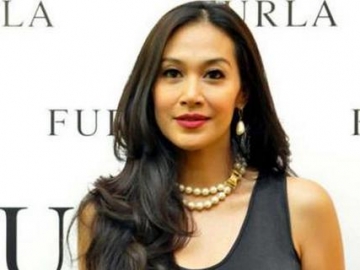 Unggah Foto Bareng Sang Anak, Diah Permatasari Bikin Netter Heboh Gara-Gara Ini