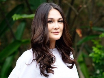 Heboh Kecaman BOS Foundation Usai Jalani Pemotretan dengan Orangutan, Ini Reaksi Luna Maya