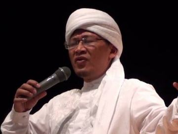 Hadir di Resepsi Pernikahan Laudya Cynthia Bella-Engku Emran, Aa Gym Beri Wejangan Ini