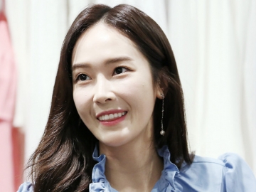 Diamuk Fans SNSD Karena Unggah Postingan Ini, Jessica Jung Matikan Kolom Komentar