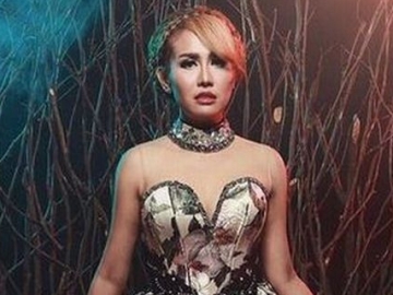 Nangis Dituding Rebut Zack Lee dari Nafa Urbach, Ratu Meta: Kasihan Ibu dan Anakku