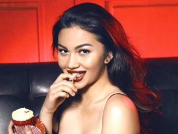 Makan Bareng Ryuji Utomo, Penampilan 'Baru' Ariel Tatum Bikin Geger