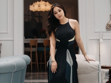 Mantan Pacar Tunangan, Kecantikan Nikita Willy Dibandingkan Oleh Netter