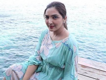 Momen Liburan Ashanty & Anang Hermansyah ke Maluku, Kagum dengan Lautnya!