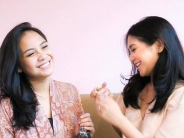 Beredar Foto Kecil Nagita Slavina dan Caca Tengker, Sosok Sang Ayah Bikin Salah Fokus